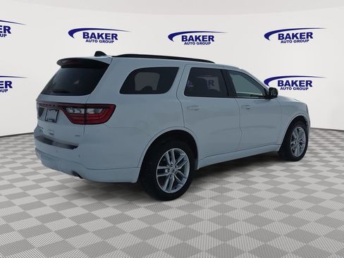 Used 2024 Dodge Durango GT image 3