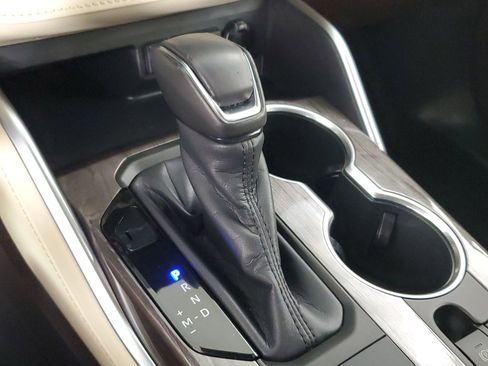 Used 2020 Toyota Highlander Limited image 45