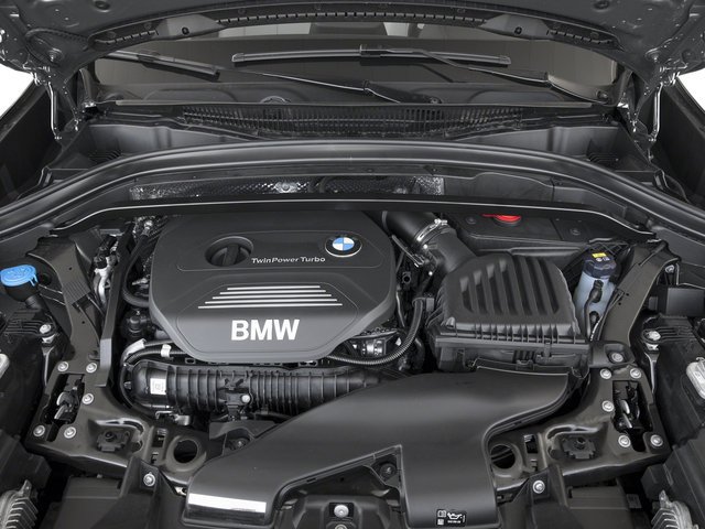 Used 2017 BMW X1 xDrive28i AWD/4WD image 16