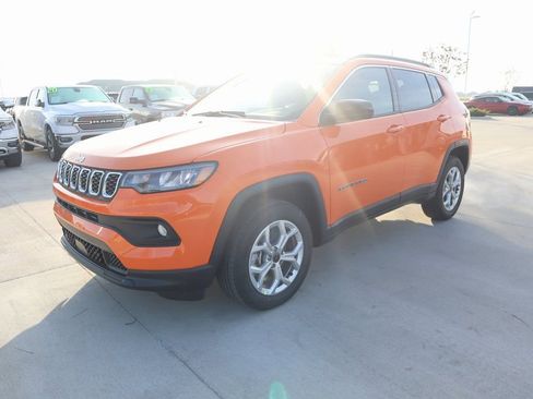 New 2026 Jeep Compass Latitude AWD/4WD image 10