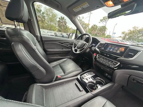 Used 2019 Honda Pilot Touring image 25
