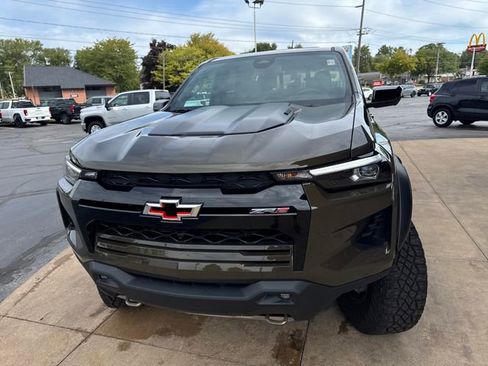Certified 2025 Chevrolet Colorado ZR2 w/ Technology Package image 17