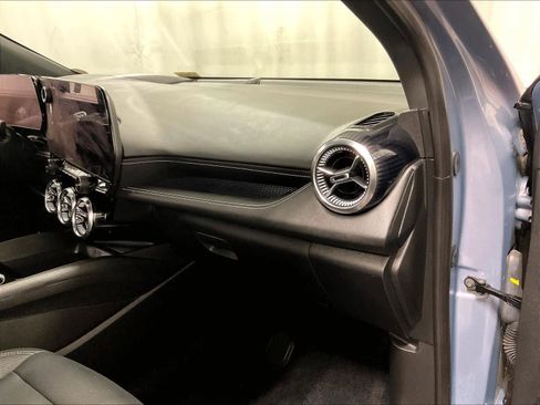 Used 2024 Chevrolet Blazer EV LT image 13