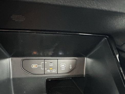 New 2026 Kia Sorento SX image 32