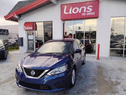 Used 2019 Nissan Sentra SV image 13