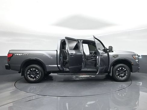 Used 2022 Nissan Titan PRO-4X w/ Pro-4x Convenience Package AWD/4WD image 73