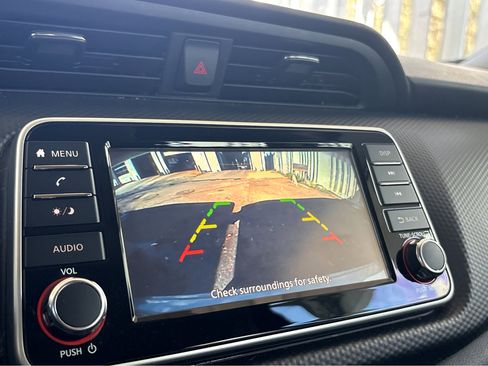 Used 2023 Nissan Kicks S image 6