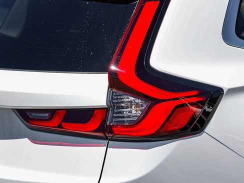 Used 2026 Honda CR-V EX image 8