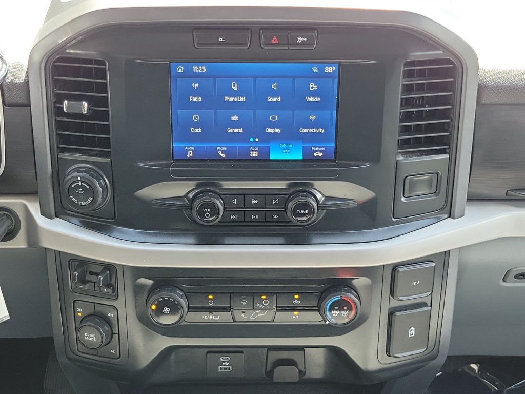 Used 2022 Ford F150 XLT w/ Trailer Tow Package AWD/4WD image 20