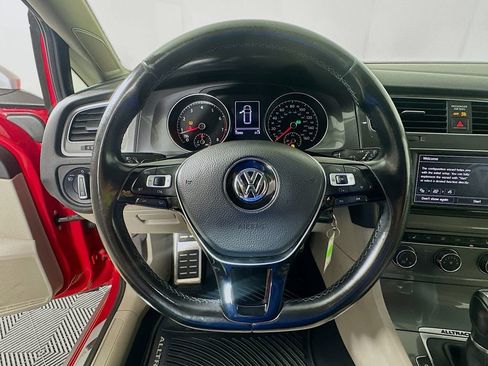 Used 2017 Volkswagen Golf Alltrack S AWD/4WD image 13