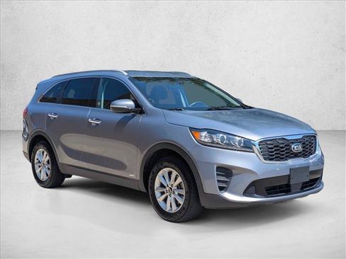Used 2020 Kia Sorento LX w/ LX I4 Convenience Package AWD/4WD image 5
