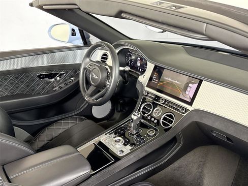 Used 2022 Bentley Continental GT Speed image 28