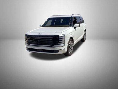 Used 2026 Hyundai Palisade Calligraphy image 1