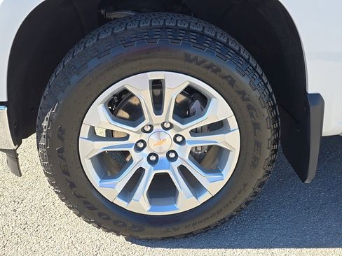 Certified 2025 Chevrolet Silverado 1500 LTZ w/ LTZ Premium Package image 12