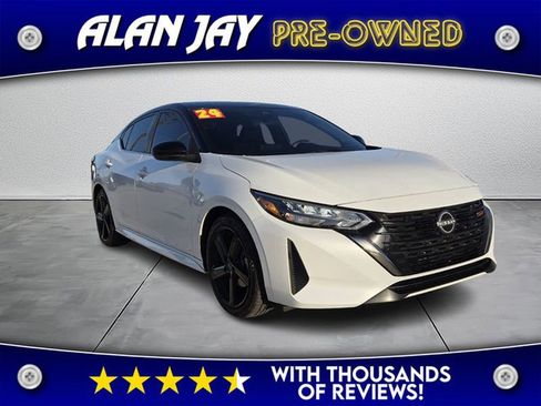 Used 2024 Nissan Sentra SR image 1