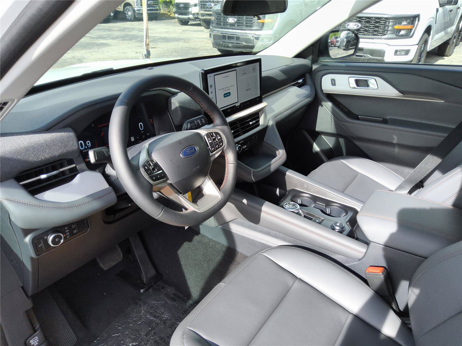 New 2026 Ford Explorer Active w/ Active Comfort Package RWD image 13