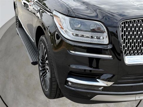 Used 2020 Lincoln Navigator L Black Label image 10