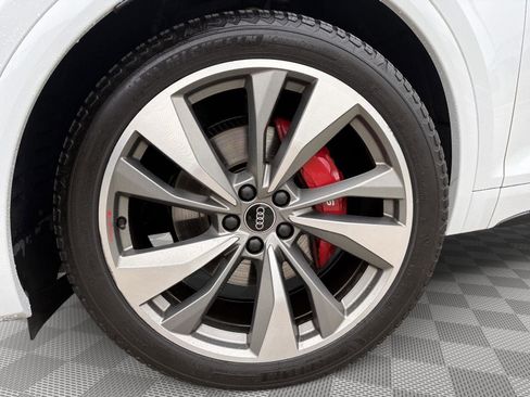 Used 2023 Audi SQ5 Premium Plus w/ Premium Plus Package AWD/4WD image 9