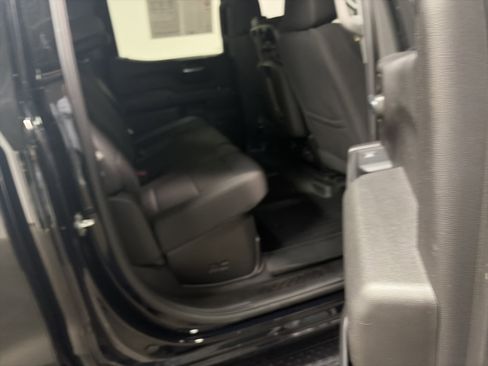 Used 2023 Chevrolet Silverado 1500 Custom image 30