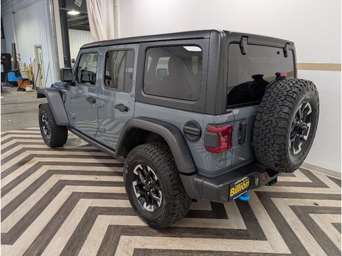 Used 2024 Jeep Wrangler Unlimited Rubicon 4xe AWD/4WD image 24