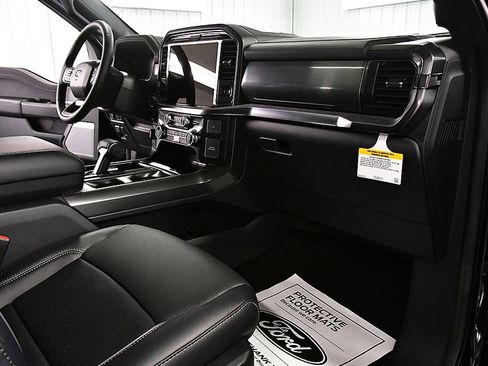 Used 2026 Ford F150 Lariat AWD/4WD image 32
