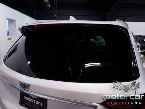Used 2023 Cadillac XT6 Premium Luxury FWD image 16