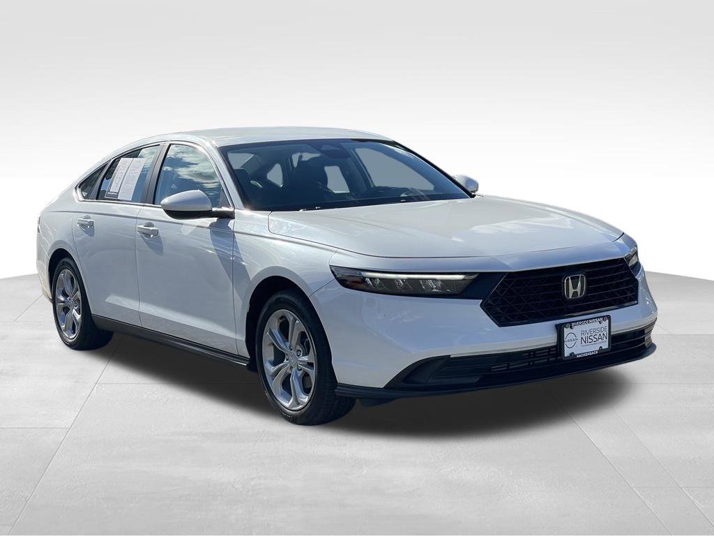 Used 2023 Honda Accord LX image 3