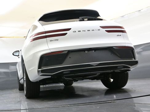 New 2026 Genesis GV70 2.5T image 39