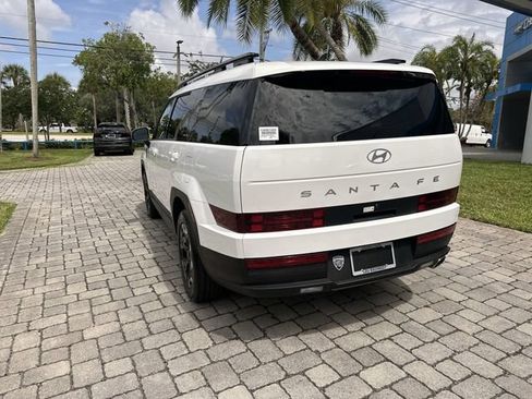 Used 2025 Hyundai Santa Fe SEL FWD image 34
