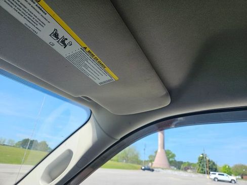 Used 2013 RAM 1500 Express image 20