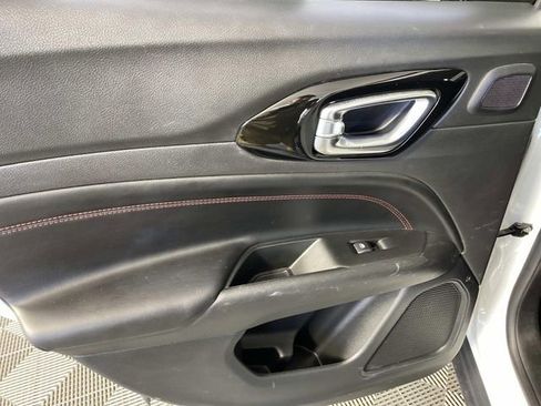 Used 2022 Jeep Compass Trailhawk w/ Trailhawk Elite Group image 25