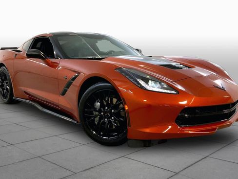 Used 2016 Chevrolet Corvette Stingray Coupe w/ 2LT Preferred Equipment Group RWD image 2