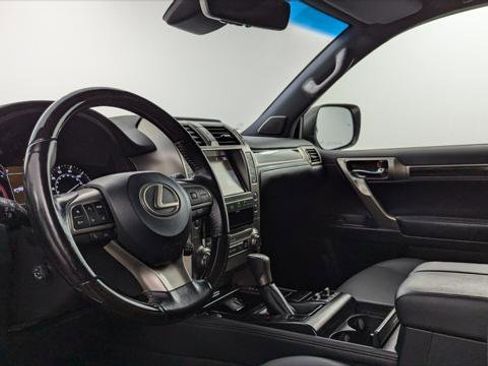 Used 2020 Lexus GX 460 Premium image 28