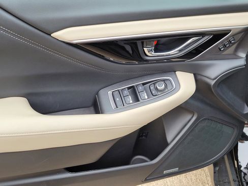 New 2025 Subaru Outback Limited image 4