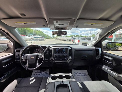 Used 2015 Chevrolet Silverado 1500 LT w/ LT Convenience Package AWD/4WD image 18