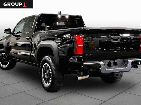 Certified 2025 Toyota Tacoma TRD Off-Road w/ TRD Off Road Upgrade Package AWD/4WD image 12