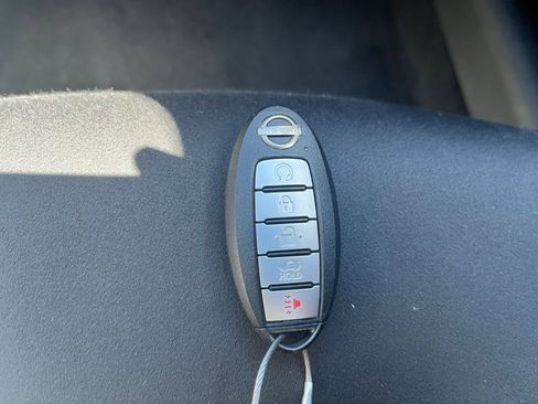 Used 2025 Nissan Altima 2.5 SV FWD image 21