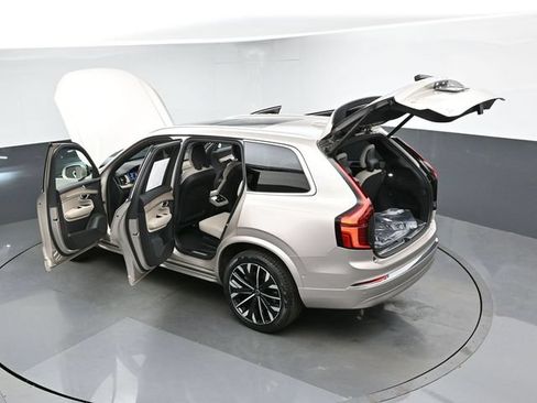 New 2026 Volvo XC90 B6 Plus AWD/4WD image 50