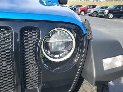 Used 2022 Jeep Wrangler Unlimited Willys image 3