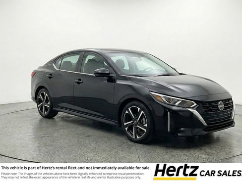Used 2025 Nissan Sentra SV image 1