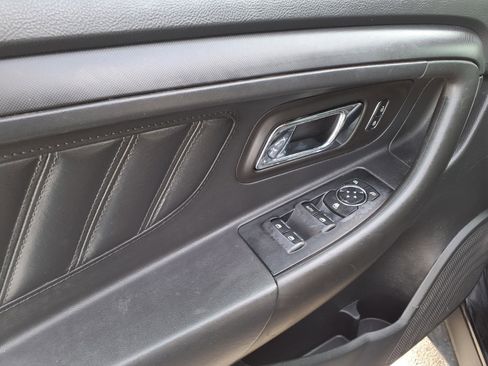 Used 2014 Ford Taurus Police Interceptor AWD w/ 2-tone Vinyl Package #1 image 12