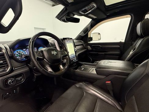 Used 2019 RAM 1500 Limited image 16