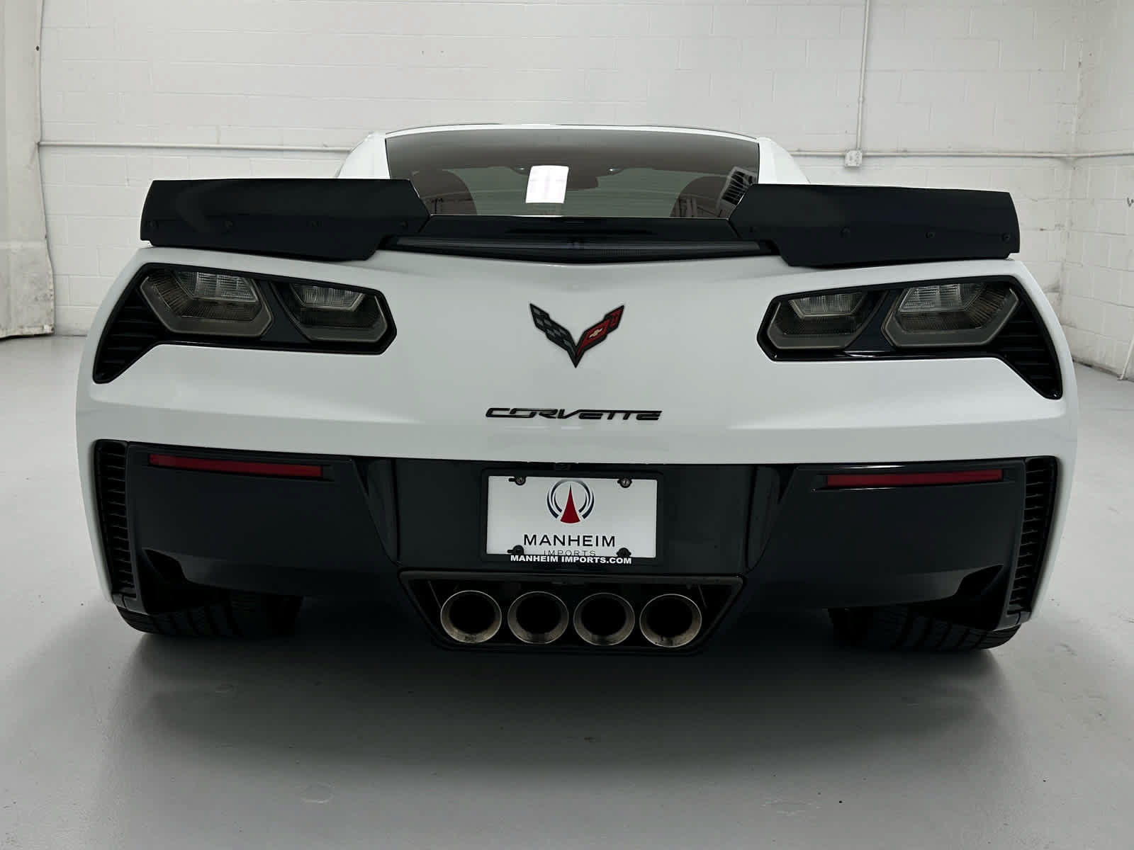 Used 2016 Chevrolet Corvette Z06 w/ 3LZ Preferred Equipment Group RWD image 7