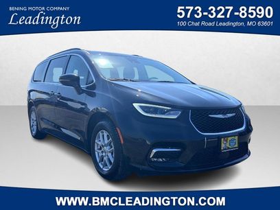 Used 2022 Chrysler Pacifica Touring-L