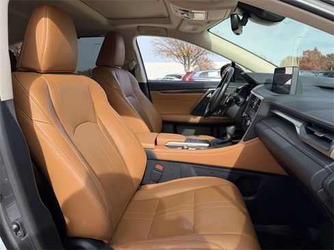 Used 2022 Lexus RX 350L Luxury image 32