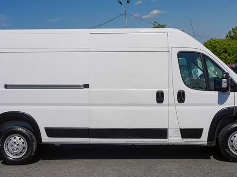 Used 2021 RAM ProMaster 2500 FWD image 8