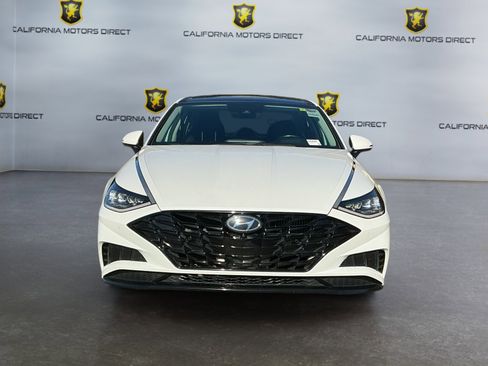 Used 2020 Hyundai Sonata Limited w/ Preferred Accessory Package image 2