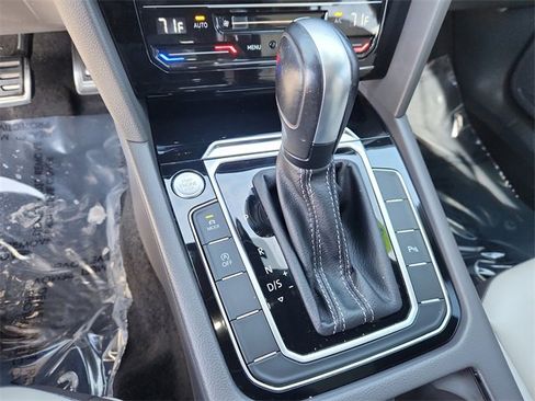 Used 2022 Volkswagen Arteon SEL image 21