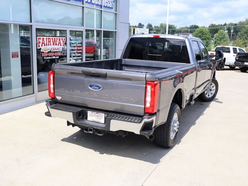 Used 2024 Ford F350 XLT w/ FX4 Off-Road Package AWD/4WD image 42