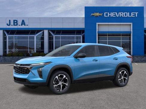 New 2026 Chevrolet Trax RS w/ Driver Confidence Package FWD image 2